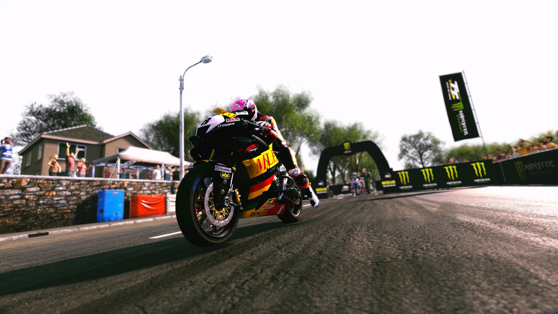 TT Isle Of Man: Ride on the Edge 3 screenshot 1
